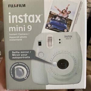 Polaroid camera for sale! PRICE REDUCED